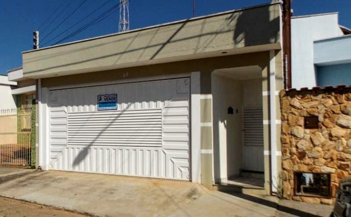 Sobrado com 3 Quartos à Venda, 122 m² em Vila Doutor Laurindo - Tatuí
