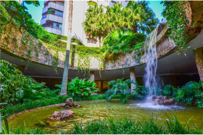 Imagem Apartamento com 4 Quartos à Venda, 266 m² em Vila Suzana - São Paulo