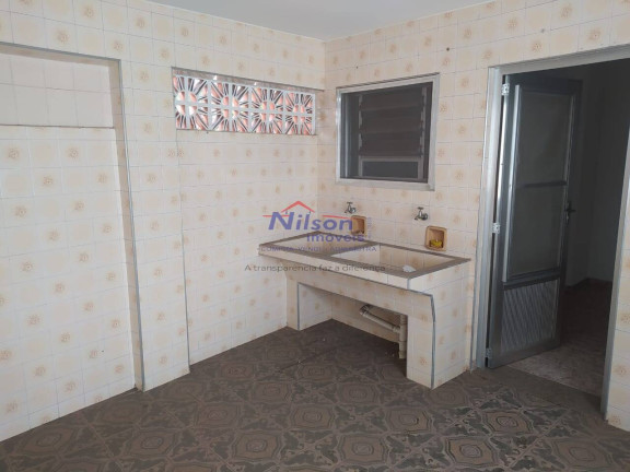 Imagem Casa com 4 Quartos à Venda, em Guarulhos Imagem Casa com 4 Quartos à Venda, em Guarulhos