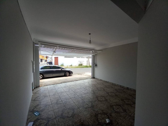 Sobrado com 4 Quartos à Venda,  em Jardim Santo André - Sorocaba