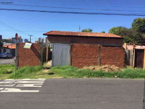 Terreno à Venda, 700 m² em Cabral - Teresina