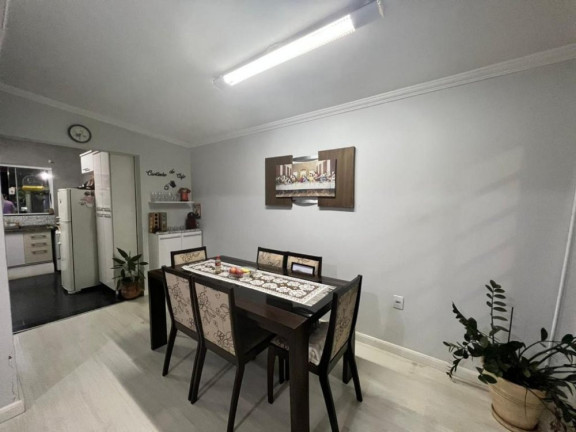 Imagem Casa com 3 Quartos à Venda, 273 m² em Vila Souto - Bauru
