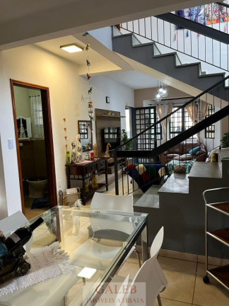 Imagem Casa com 3 Quartos à Venda, 134 m² em Jardim Maristela - Atibaia Imagem Casa com 3 Quartos à Venda, 134 m² em Jardim Maristela - Atibaia