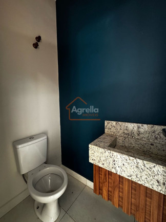 Imagem Casa com 3 Quartos à Venda, 360 m² em Jardim Patrícia - Mogi Mirim Imagem Casa com 3 Quartos à Venda, 360 m² em Jardim Patrícia - Mogi Mirim