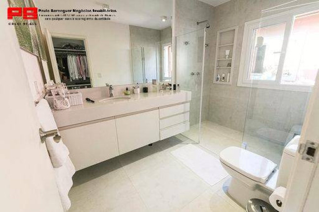 Imagem Sobrado com 4 Quartos à Venda, 300 m² em Vila Olímpia - São Paulo Imagem Sobrado com 4 Quartos à Venda, 300 m² em Vila Olímpia - São Paulo