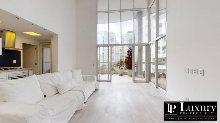 Foto do imóvel Apartamento com 2 Quartos à Venda, 151 m² em Vila Nova Conceição - São Paulo