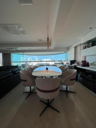 Imagem Apartamento com 4 Quartos à Venda, 266 m² em Casa Forte - Recife