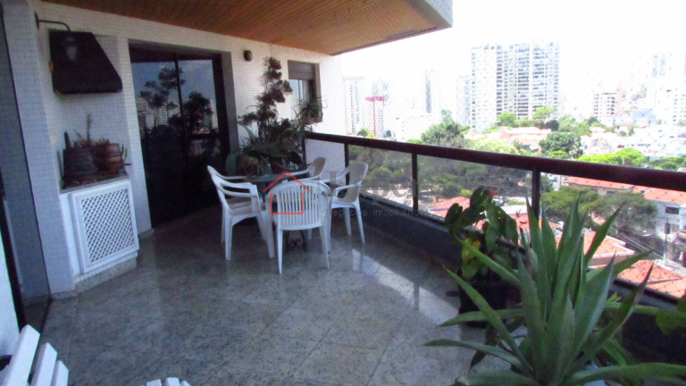 Imagem Apartamento com 3 Quartos à Venda, 226 m² em Aclimação - São Paulo
