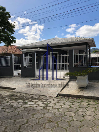 Imagem Casa com 3 Quartos à Venda, 90 m² em Flamengo - Maricá Imagem Casa com 3 Quartos à Venda, 90 m² em Flamengo - Maricá