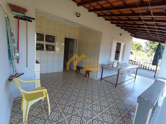 Imagem Chácara com 2 Quartos à Venda, em Retiro São João - Itapetininga Imagem Chácara com 2 Quartos à Venda, em Retiro São João - Itapetininga