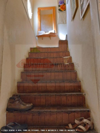 Imagem Casa com 4 Quartos à Venda, 191 m² em Centro - Taubaté Imagem Casa com 4 Quartos à Venda, 191 m² em Centro - Taubaté