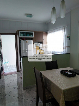 Imagem Casa com 3 Quartos à Venda, 360 m² em Araraquara