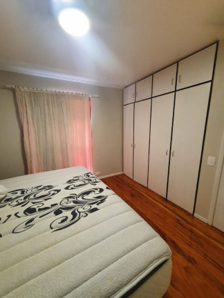 Imagem Casa com 4 Quartos à Venda, 150 m² em Granja Guarani - Teresópolis