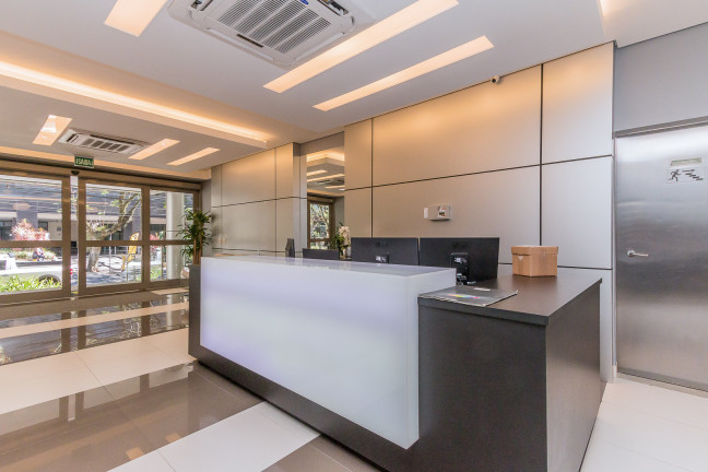 Imagem Sala Comercial à Venda, 285 m² em Moinhos De Vento - Porto Alegre Imagem Sala Comercial à Venda, 285 m² em Moinhos De Vento - Porto Alegre