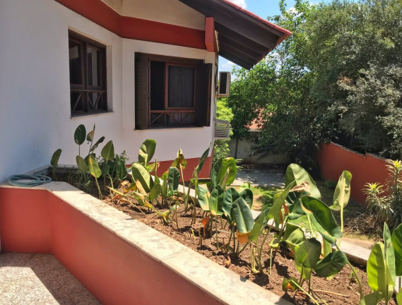 Imagem Casa com 3 Quartos à Venda, 558 m² em Igara - Canoas