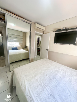 Imagem Apartamento com 3 Quartos à Venda, 74 m² em Ponta Verde - Maceió
