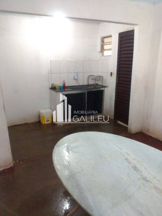 Imagem Casa com 2 Quartos à Venda, 94 m² em Vila Trinta E Um De Março - Campinas