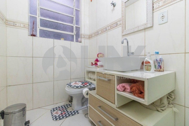 Imagem Apartamento com 2 Quartos à Venda, 68 m² em Passo Da Areia - Porto Alegre