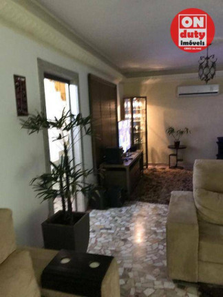 Sobrado com 3 Quartos à Venda, 200 m² em Ponta Da Praia - Santos
