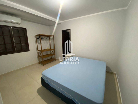 Imagem Casa com 3 Quartos para Temporada, 117 m² em Cambiju - Itapoá