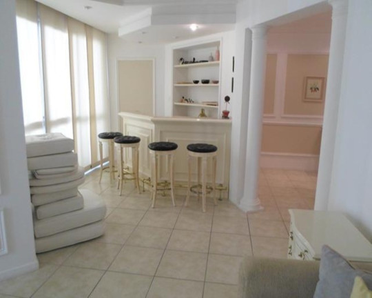 Imagem Apartamento com 3 Quartos à Venda, 158 m² em Pitangueiras - Guarujá