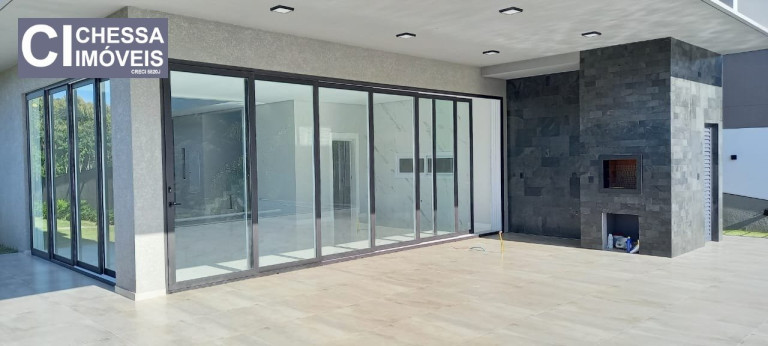 Imagem Sobrado com 4 Quartos à Venda, 600 m² em Ariribá - Balneário Camboriú
