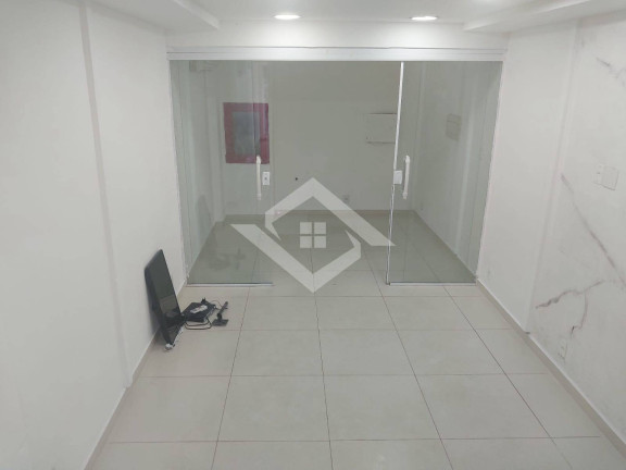 Imagem Loja para Alugar, 120 m² em Campo Grande - Rio De Janeiro Imagem Loja para Alugar, 120 m² em Campo Grande - Rio De Janeiro
