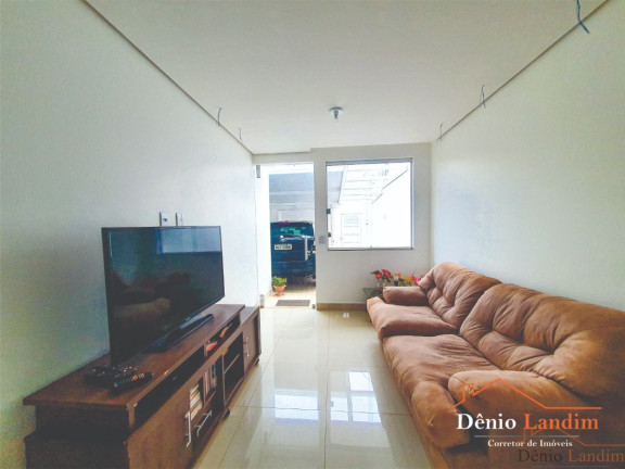 Imagem Sobrado com 3 Quartos à Venda, 140 m² em Major Prates - Montes Claros