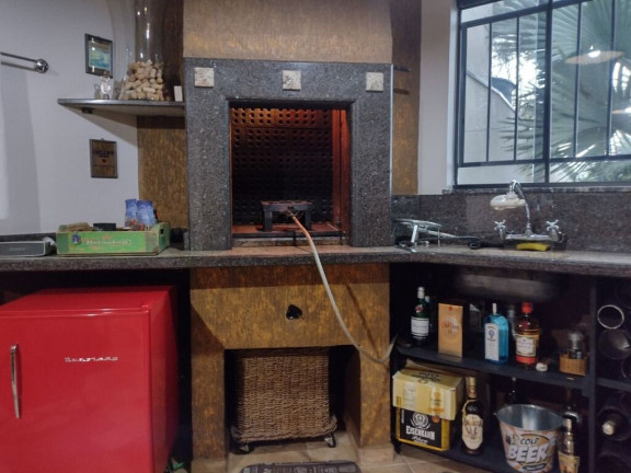 Imagem Casa com 3 Quartos à Venda, em Boa Vista - Curitiba Imagem Casa com 3 Quartos à Venda, em Boa Vista - Curitiba