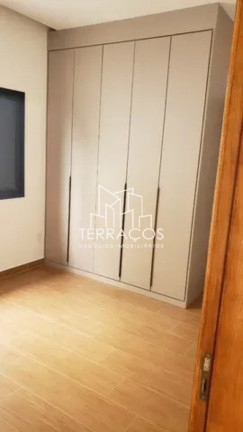 Imagem Imóvel com 3 Quartos à Venda, 239 m² em Campo Novo - Bragança Paulista Imagem Imóvel com 3 Quartos à Venda, 239 m² em Campo Novo - Bragança Paulista