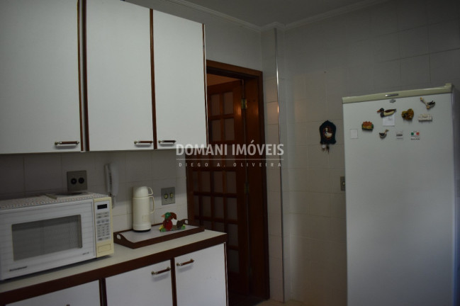 Imagem Imóvel com 3 Quartos à Venda, 117 m² em Região De Capivari - Campos Do Jordão Imagem Imóvel com 3 Quartos à Venda, 117 m² em Região De Capivari - Campos Do Jordão