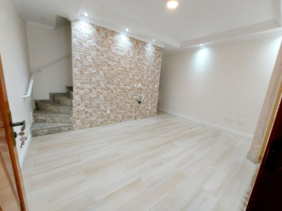 Imagem Sobrado com 2 Quartos à Venda, 91 m² em Guilhermina - Praia Grande Imagem Sobrado com 2 Quartos à Venda, 91 m² em Guilhermina - Praia Grande