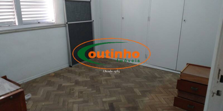 Imagem Apartamento com 3 Quartos à Venda, 130 m² em Tijuca - Rio De Janeiro Imagem Apartamento com 3 Quartos à Venda, 130 m² em Tijuca - Rio De Janeiro