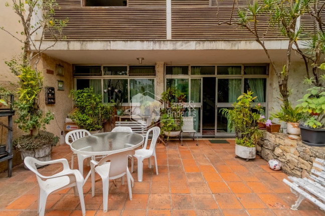 Imagem Casa com 6 Quartos à Venda, 239 m² em Paraíso - São Paulo