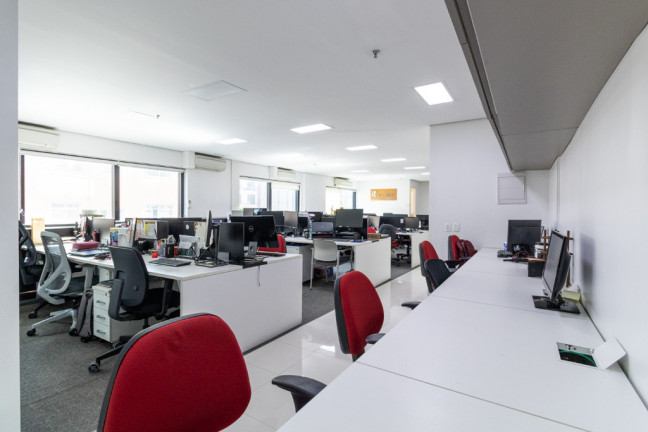 Imagem Sala Comercial à Venda, 240 m² em Pinheiros - São Paulo Imagem Sala Comercial à Venda, 240 m² em Pinheiros - São Paulo