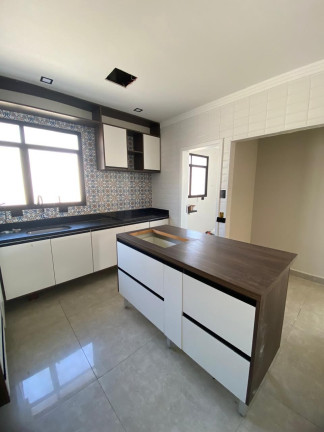 Imagem Apartamento com 3 Quartos à Venda, 192 m² em Pompéia - Santos