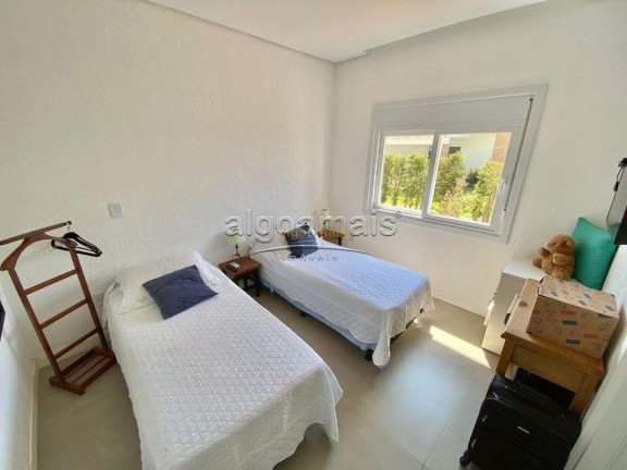 Imagem Casa com 5 Quartos à Venda, 223 m² em Condominio Green Village - Xangri-lá Imagem Casa com 5 Quartos à Venda, 223 m² em Condominio Green Village - Xangri-lá