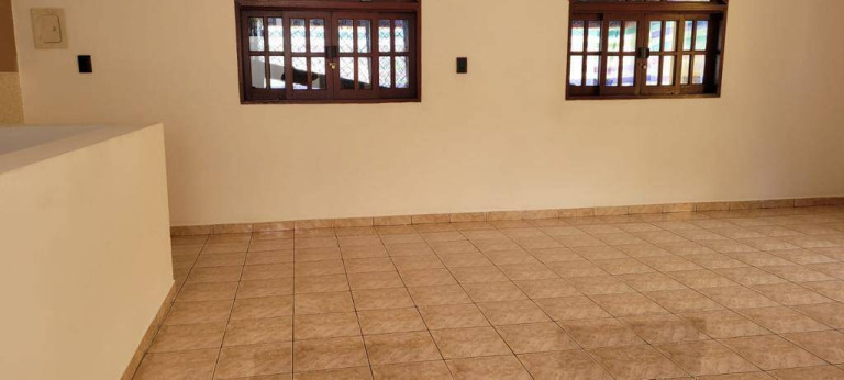 Imagem Casa com 3 Quartos à Venda, 250 m² em Jardim Tamoio - Jundiaí Imagem Casa com 3 Quartos à Venda, 250 m² em Jardim Tamoio - Jundiaí