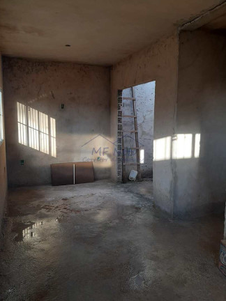Imagem Casa com 2 Quartos à Venda, 250 m² em Jardim Milenium - Pirassununga