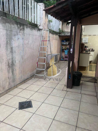 Imagem Casa com 2 Quartos à Venda, 100 m² em Vila Resende - Caçapava