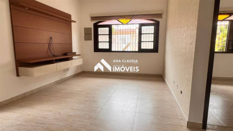 Imagem Casa com 3 Quartos à Venda, em Vila Caicara - Praia Grande Imagem Casa com 3 Quartos à Venda, em Vila Caicara - Praia Grande