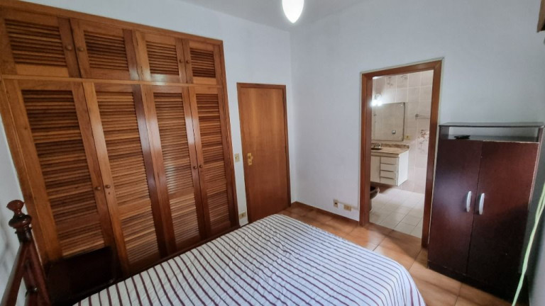 Imagem Apartamento com 3 Quartos à Venda, 190 m² em Pitangueiras - Guarujá Imagem Apartamento com 3 Quartos à Venda, 190 m² em Pitangueiras - Guarujá