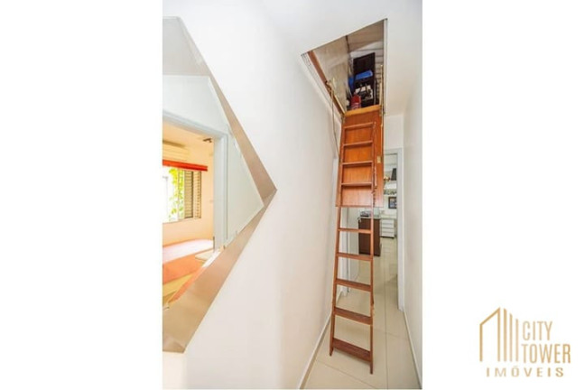 Imagem Casa com 5 Quartos à Venda, 231 m² em Bosque Da Saúde - São Paulo Imagem Casa com 5 Quartos à Venda, 231 m² em Bosque Da Saúde - São Paulo