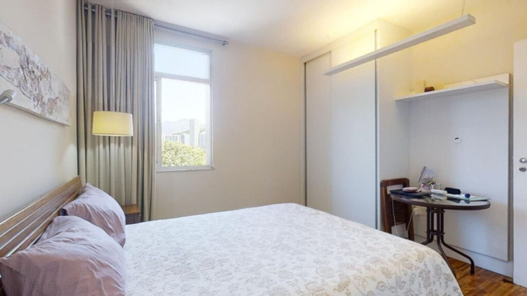 Imagem Imóvel com 2 Quartos à Venda, 75 m² em Lagoa - Rio De Janeiro Imagem Imóvel com 2 Quartos à Venda, 75 m² em Lagoa - Rio De Janeiro