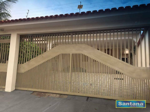 Imagem Casa com 3 Quartos à Venda, 250 m² em Estância Itajá - Caldas Novas Imagem Casa com 3 Quartos à Venda, 250 m² em Estância Itajá - Caldas Novas