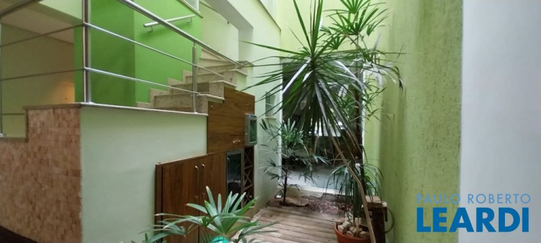 Imagem Sobrado com 4 Quartos à Venda, 250 m² em Vila Valparaíso - Santo André Imagem Sobrado com 4 Quartos à Venda, 250 m² em Vila Valparaíso - Santo André