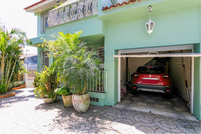 Imagem Casa com 4 Quartos à Venda, 300 m² em Chácara Das Pedras - Porto Alegre