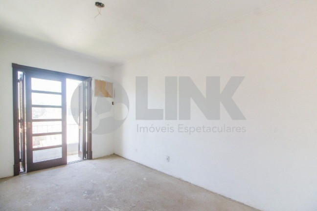Imagem Casa com 3 Quartos à Venda, 297 m² em Jardim Itu - Porto Alegre Imagem Casa com 3 Quartos à Venda, 297 m² em Jardim Itu - Porto Alegre