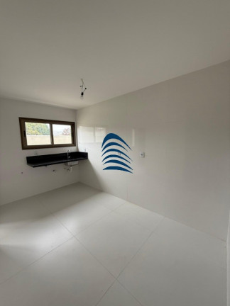 Imagem Casa com 5 Quartos à Venda, 206 m² em Buraquinho - Lauro De Freitas