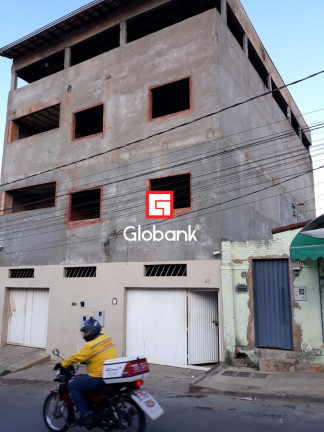 Flat com 2 Quartos à Venda, 523 m² em Vila Guilhermina - Montes Claros